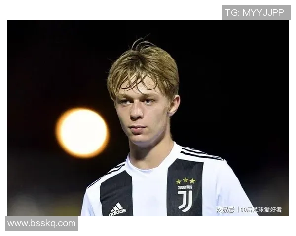 卡马文加的成长之路：从青训新星到世界足球舞台的闪耀之星